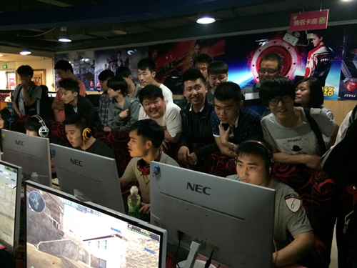 争夺冠军的 争夺冠军的